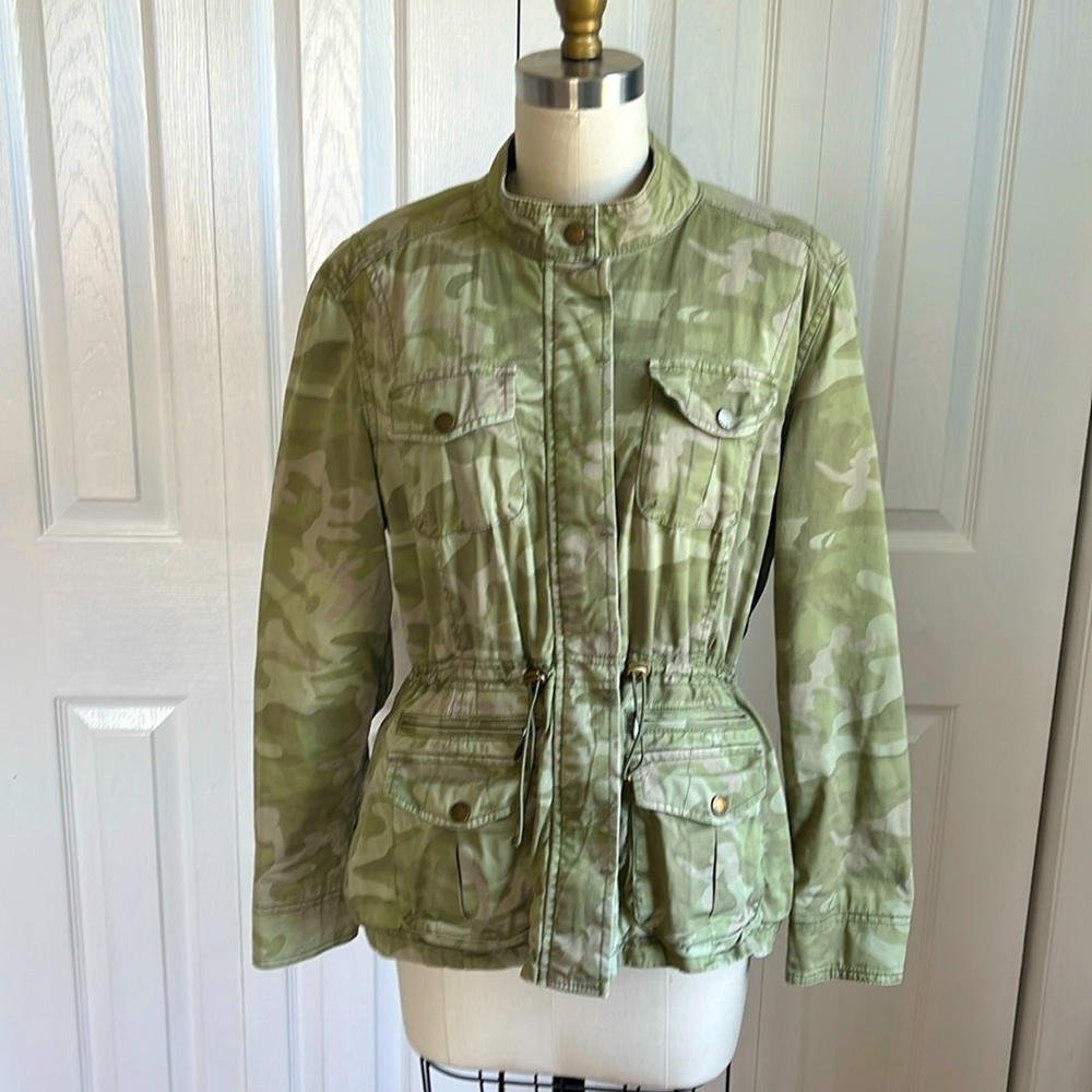 Camouflage Fleece Lined Jacket Green Women’s Size Small Petite